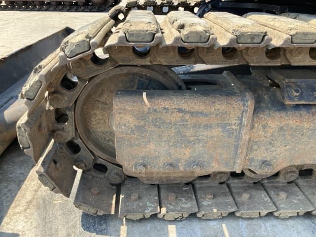 MINI EXCAVATOR — Auction (lot 8458-85)