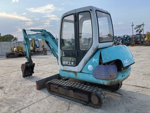 MINI EXCAVATOR — Auction (lot 8458-86)