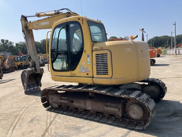 EXCAVATOR — Auction (lot 8458-88)
