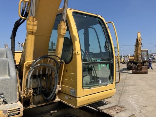 EXCAVATOR — Auction (lot 8458-88)