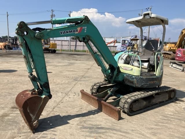 MINI EXCAVATOR — Auction (lot 8458-89)