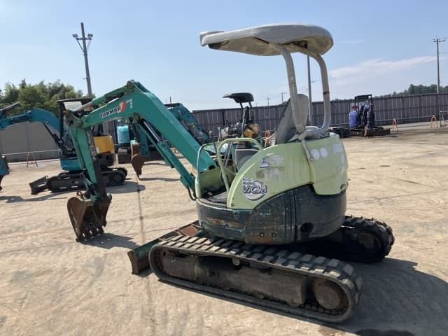 MINI EXCAVATOR — Auction (lot 8458-89)