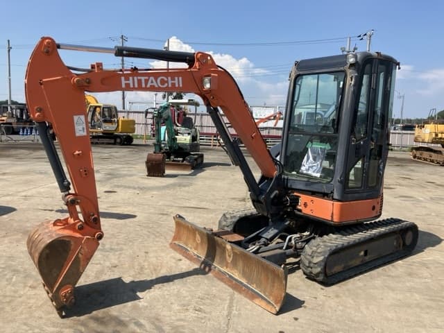 MINI EXCAVATOR — Auction (lot 8458-93)