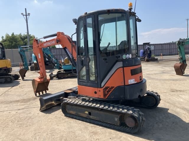 MINI EXCAVATOR — Auction (lot 8458-93)