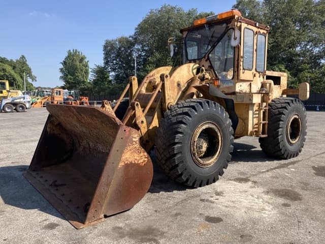 WHEEL LOADER — Auction (lot 8458-97)