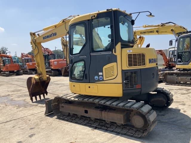EXCAVATOR — Auction (lot 8458-98)