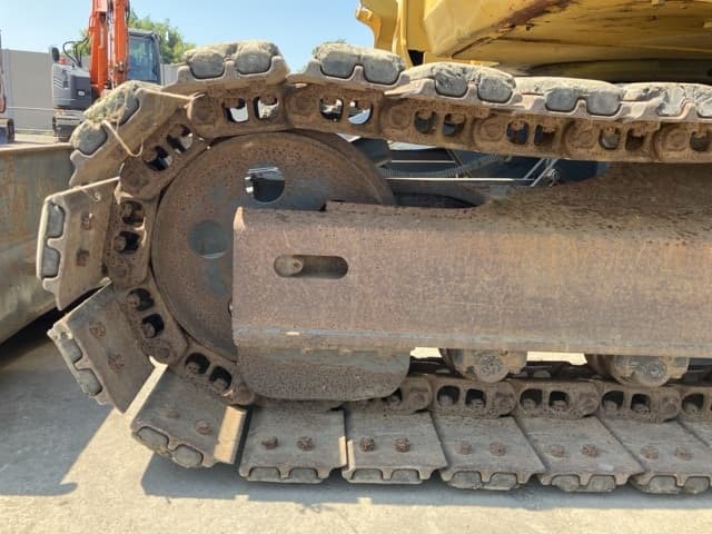 EXCAVATOR — Auction (lot 8458-98)