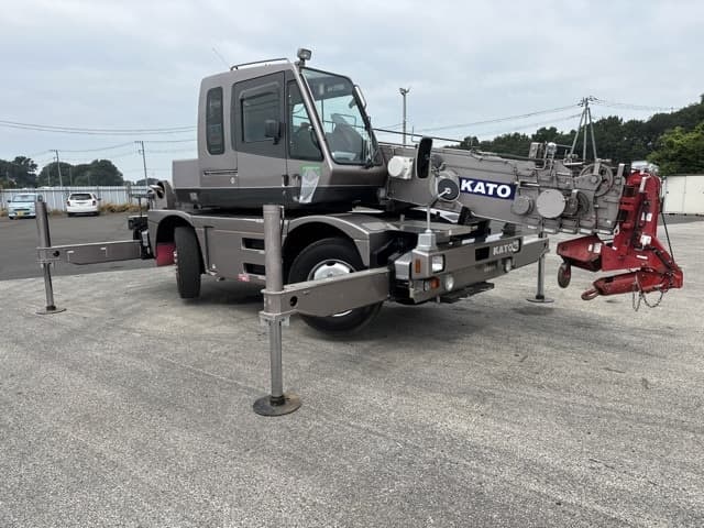 Rough Terrain Crane — Auction (lot 8458-99)