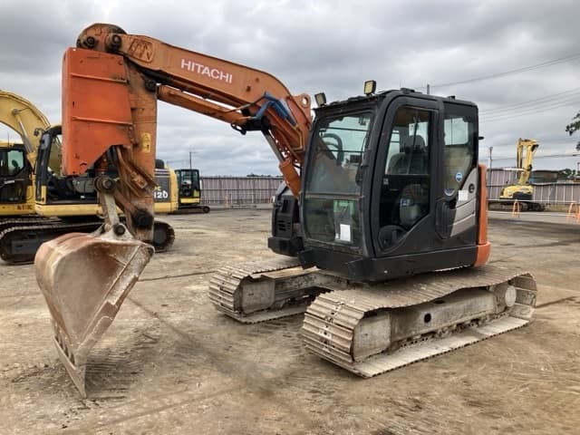 EXCAVATOR — Auction (lot 8459-100)
