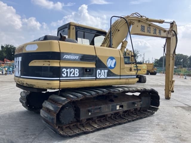 EXCAVATOR — Auction (lot 8459-101)