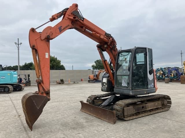EXCAVATOR — Auction (lot 8459-105)