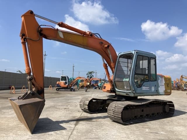 EXCAVATOR — Auction (lot 8459-106)