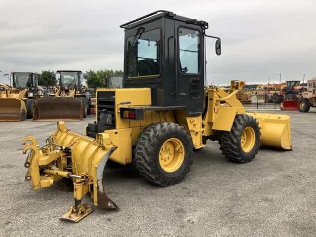WHEEL LOADER — Auction (lot 8459-110)