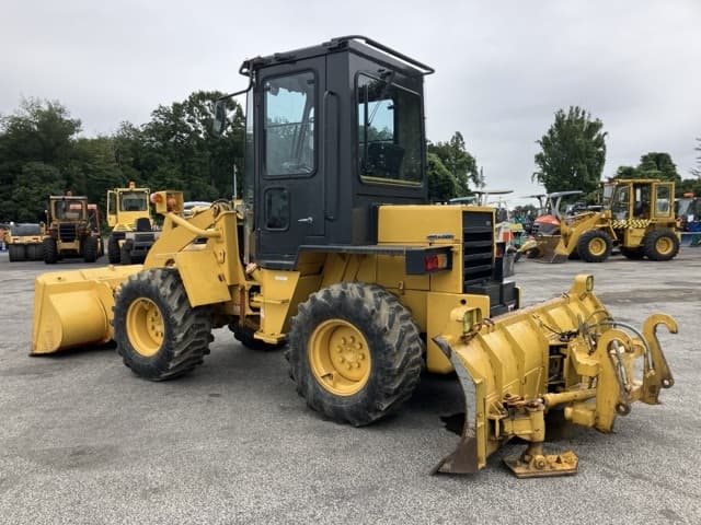 WHEEL LOADER — Auction (lot 8459-110)