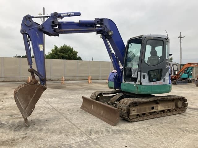 EXCAVATOR — Auction (lot 8459-111)