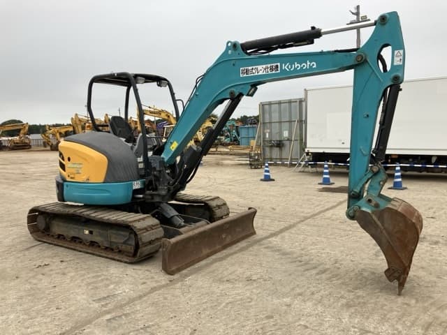 MINI EXCAVATOR — Auction (lot 8459-112)