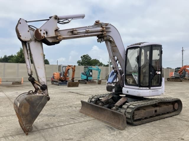 EXCAVATOR — Auction (lot 8459-114)