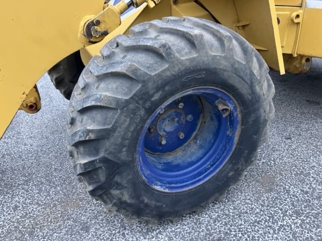 MINI WHEEL LOADER — Auction (lot 8459-115)