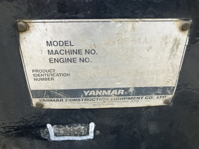 MINI EXCAVATOR — Auction (lot 8459-116)