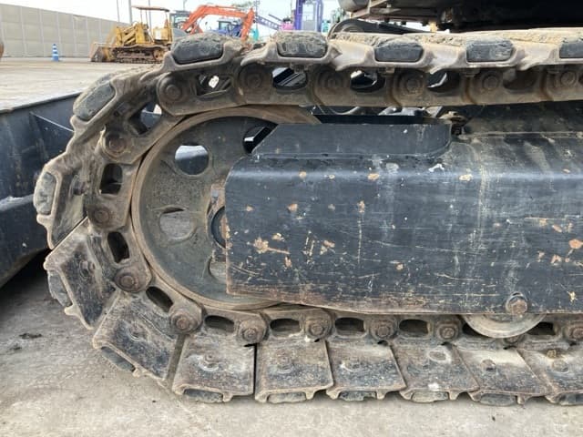 MINI EXCAVATOR — Auction (lot 8459-122)