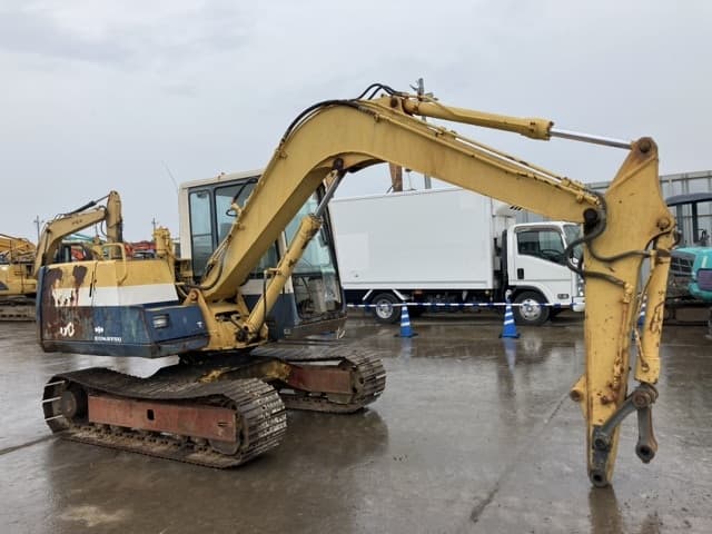 EXCAVATOR — Auction (lot 8459-124)