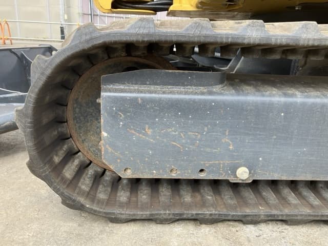 MINI EXCAVATOR — Auction (lot 8459-125)