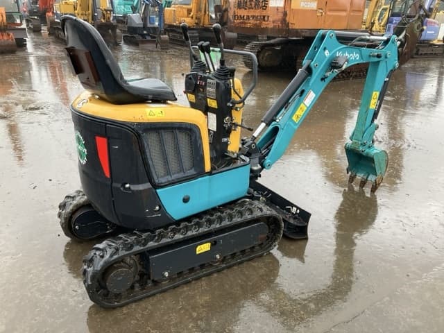 MINI EXCAVATOR — Auction (lot 8459-128)
