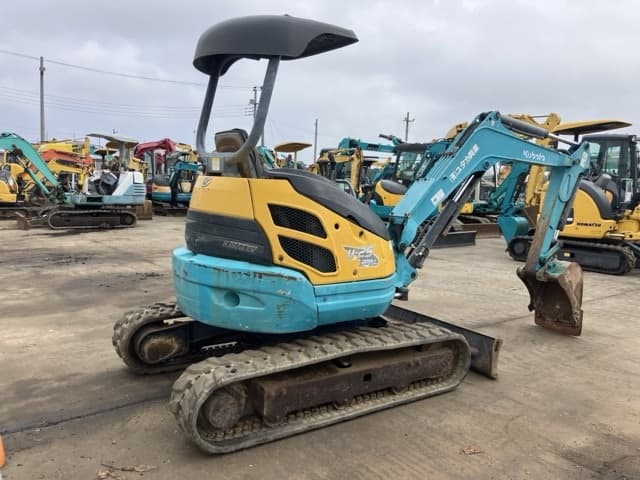 MINI EXCAVATOR — Auction (lot 8459-131)
