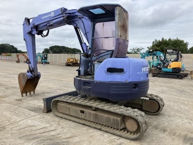 MINI EXCAVATOR — Auction (lot 8459-132)