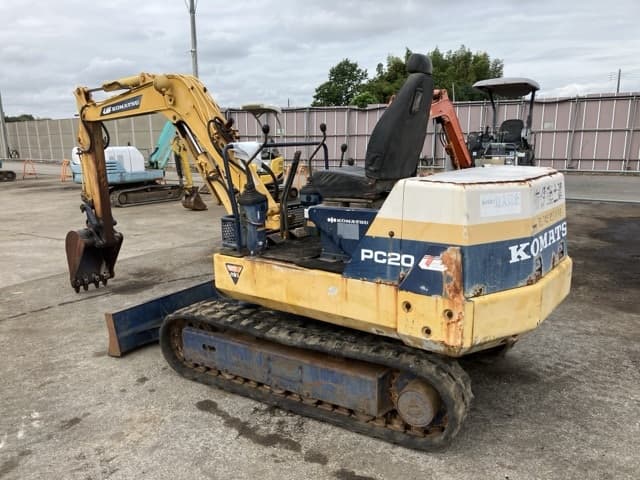 MINI EXCAVATOR — Auction (lot 8459-134)