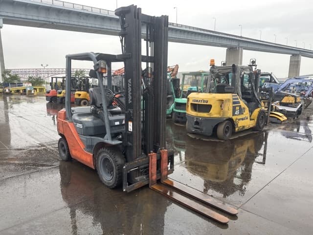 Forklift — Auction (lot 8459-14006)