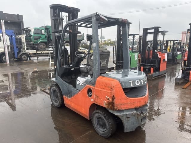 Forklift — Auction (lot 8459-14006)