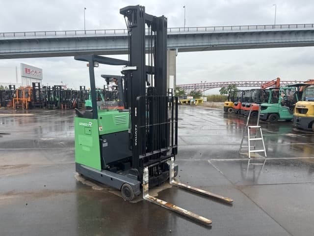 Reach Forklift — Auction (lot 8459-14008)