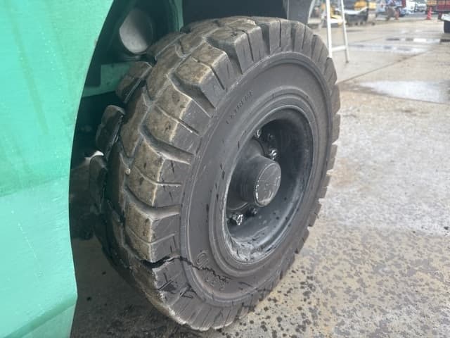 Forklift — Auction (lot 8459-14009)