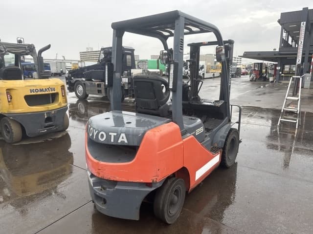 Forklift — Auction (lot 8459-14011)