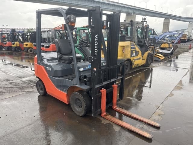 Forklift — Auction (lot 8459-14013)