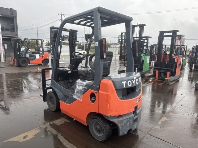 Forklift — Auction (lot 8459-14013)