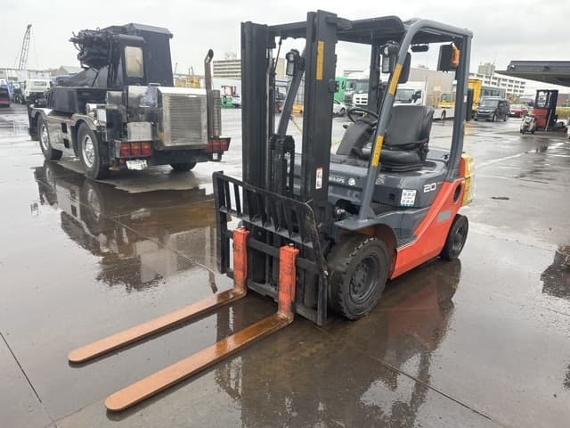 Forklift — Auction (lot 8459-14015)