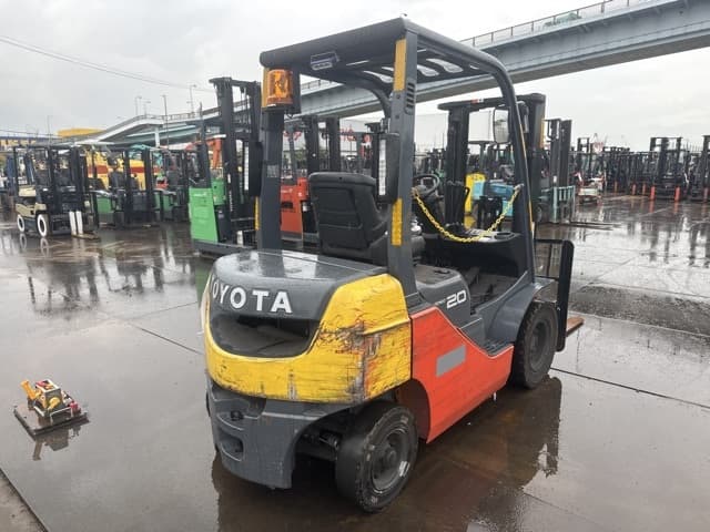Forklift — Auction (lot 8459-14015)