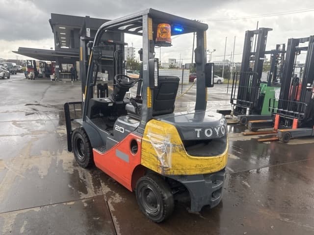 Forklift — Auction (lot 8459-14016)