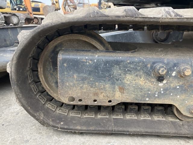 MINI EXCAVATOR — Auction (lot 8459-144)