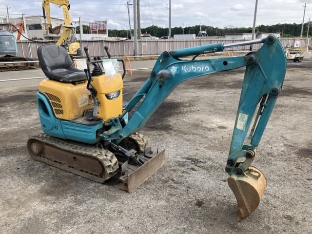MINI EXCAVATOR — Auction (lot 8459-146)