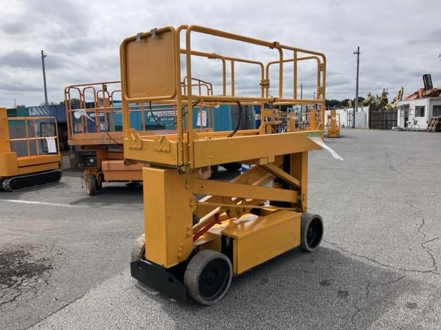 AERIAL WORK PLATFORM — Auction (lot 8459-15)