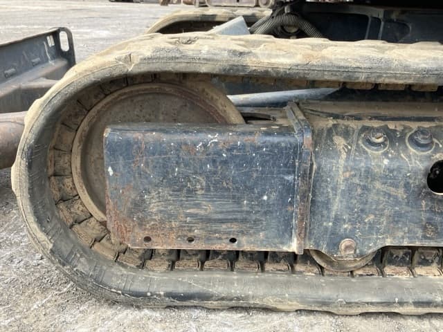 MINI EXCAVATOR — Auction (lot 8459-151)