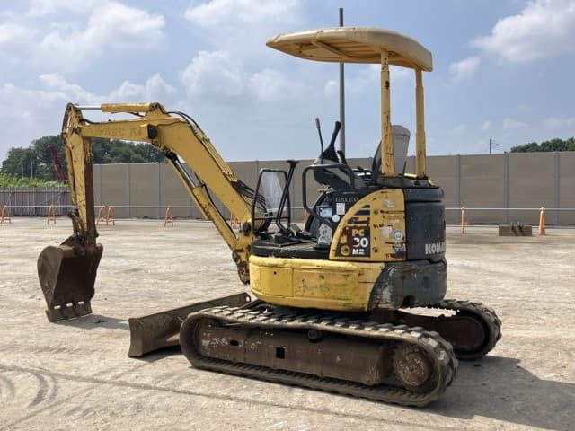 MINI EXCAVATOR — Auction (lot 8459-152)
