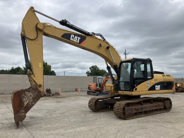 EXCAVATOR — Auction (lot 8459-157)