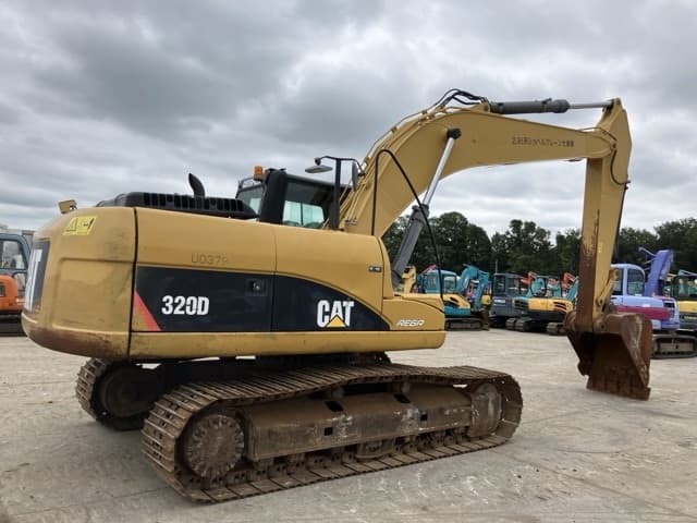 EXCAVATOR — Auction (lot 8459-157)