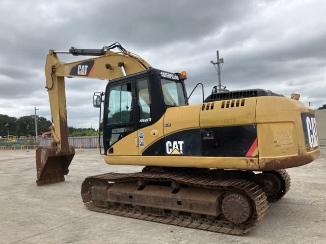 EXCAVATOR — Auction (lot 8459-157)
