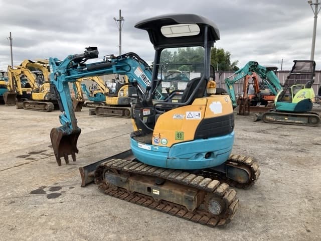 MINI EXCAVATOR — Auction (lot 8459-161)