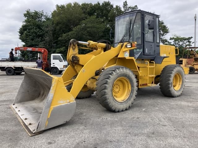 WHEEL LOADER — Auction (lot 8459-162)